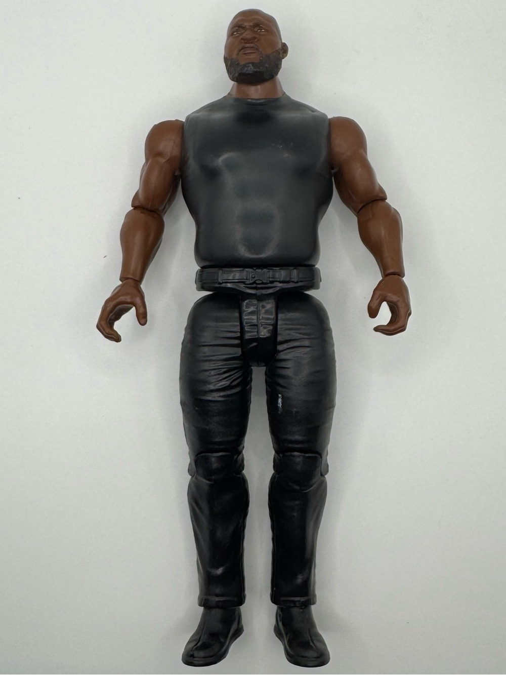 2022 WWE Mattel Basic Series 130 Omos